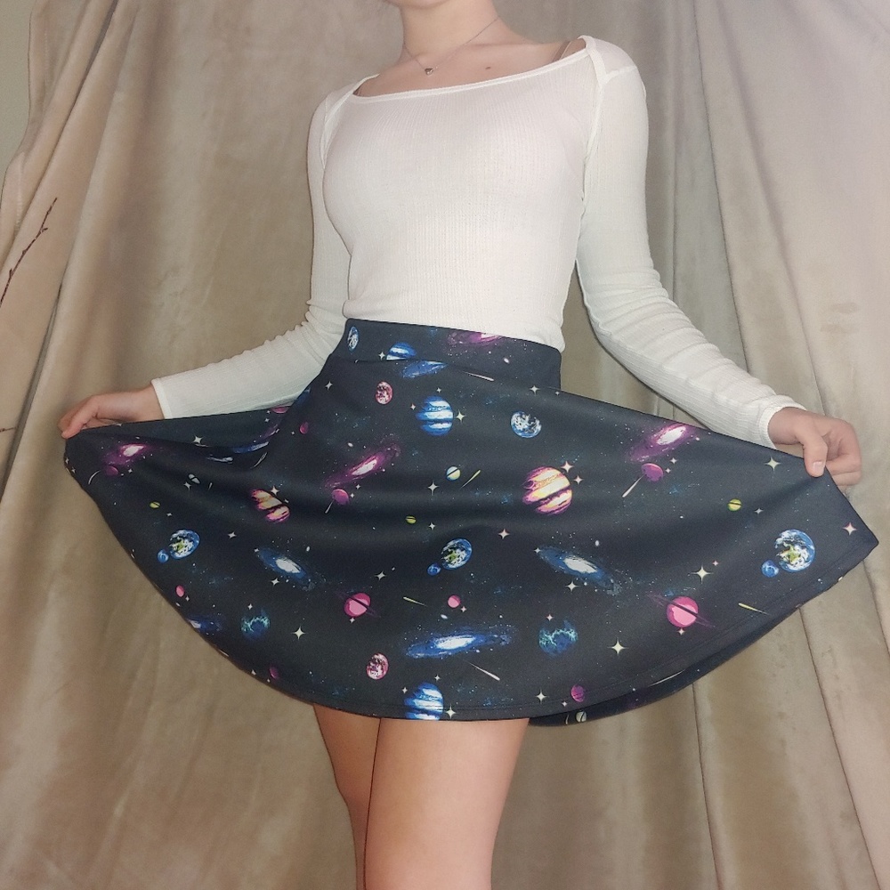 Space Planetary Skirt